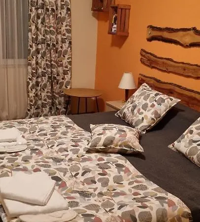 Вила Петрович *