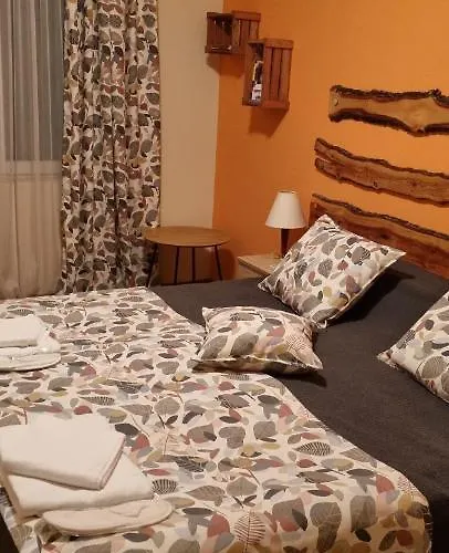 Вила Петрович *